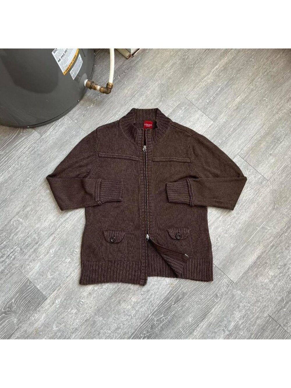 Brown “Olsen” Vintage Zip-Up Y2K / Preppy Knit Sweater W/ Cool Pocket Details